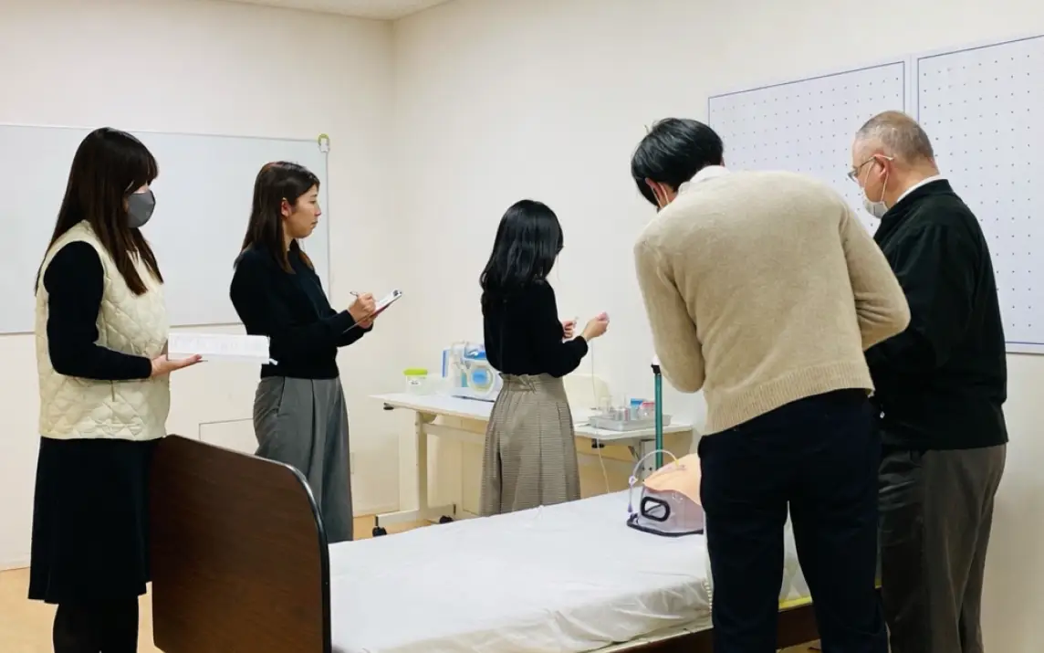 介護福祉士実務者研修の実技授業の写真
